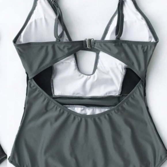 Absolute Lush Mesh - Picture 3 of 6